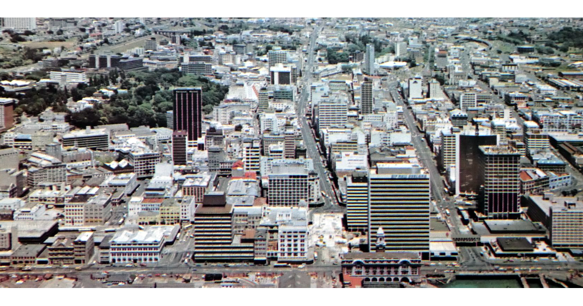 historical-photos-photography-historical-mad-on-new-zealand