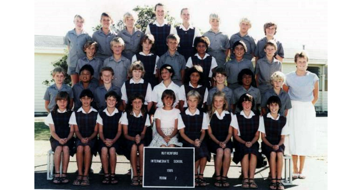 School Photos - Manawatu / Wanganui / Rutherford Intermediate School ...
