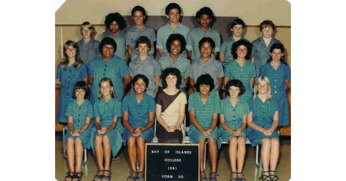 School Photo 1980's / Bay of Islands College Kawakawa MAD on New