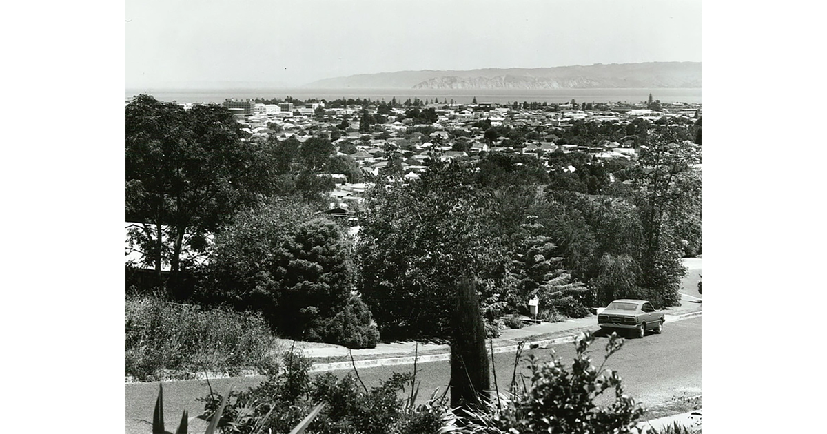 Gisborne / Photography Historical MAD on New Zealand