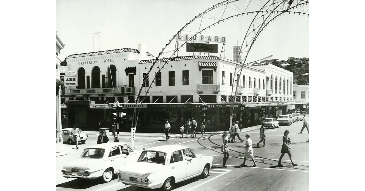 Historical Photo / Photography Historical MAD on New Zealand