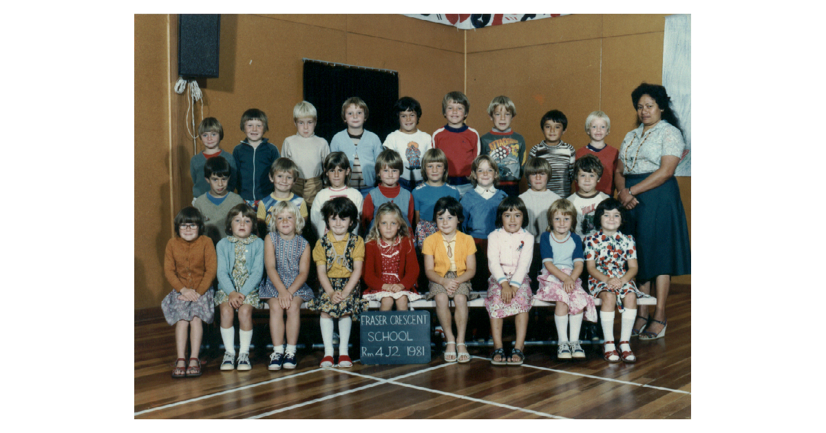 School Photo - 1980's / Fraser Crescent School - Upper Hutt | MAD on ...