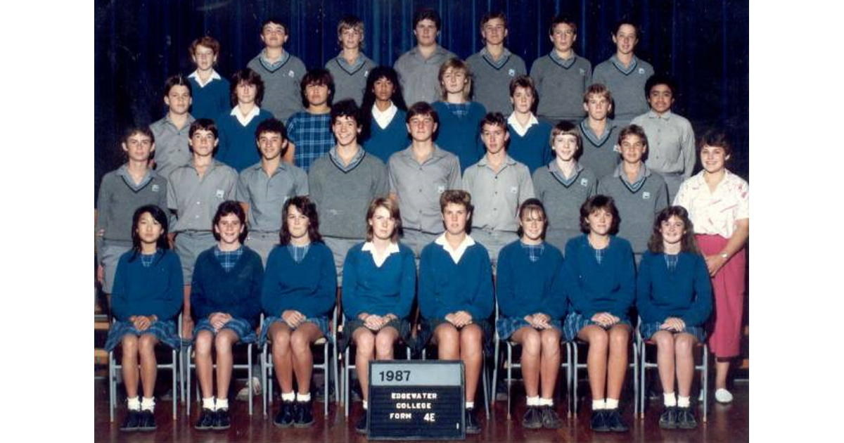 School Photo - 1980's / Edgewater College - Pakuranga | MAD on New Zealand