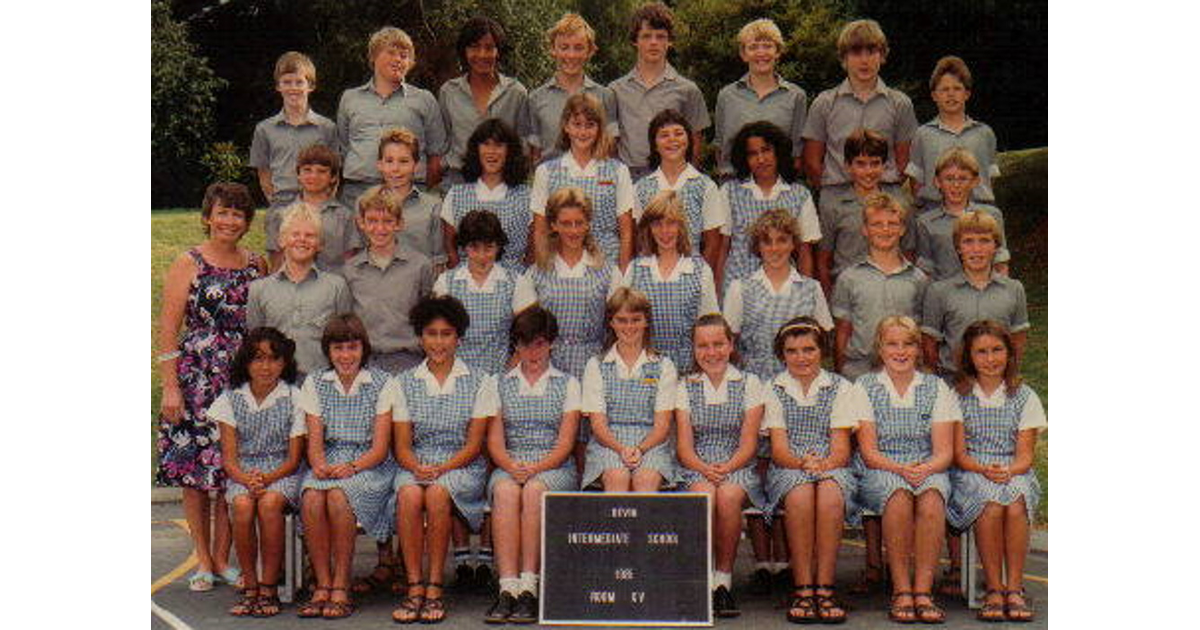 School Photo - 1980's / Devon Intermediate - New Plymouth | MAD on New ...