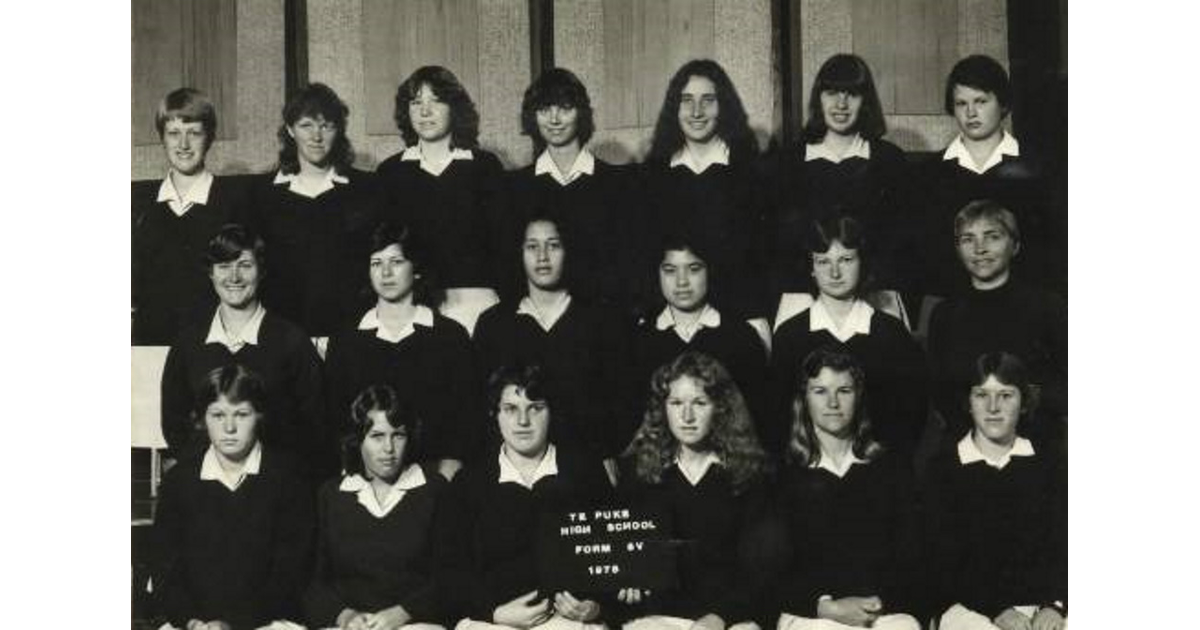 School Photos Bay of Plenty / Te Puke High School Te Puke MAD on