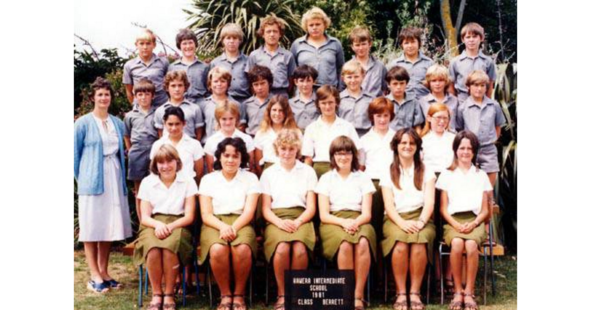 School Photo - 1980's / Hawera Intermediate - Hawera | MAD on New Zealand