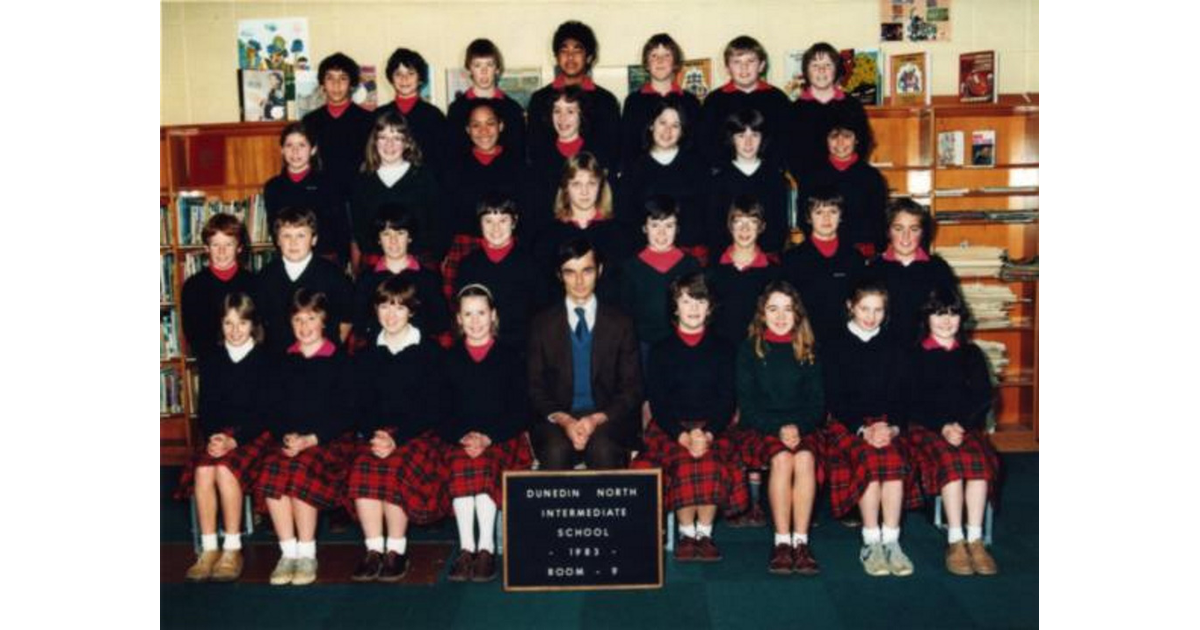 School Photo 1980's / Dunedin North Intermediate Dunedin MAD on