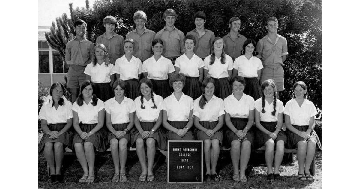School Photo 1970's / Mount Maunganui College Mount Maunganui MAD
