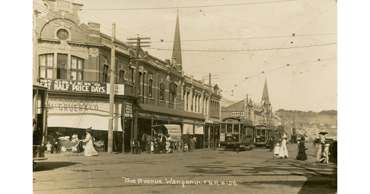 Manawatu Wanganui / Photography Historical MAD on New Zealand