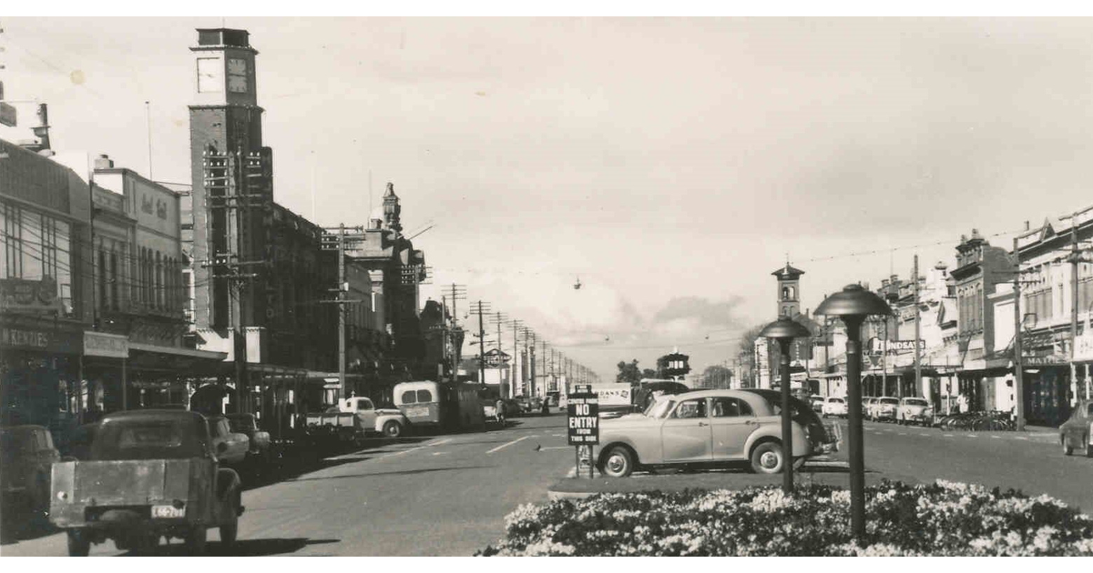 Where is this? Vintage Pre 1960 / New Zealand Trivia MAD on New Zealand