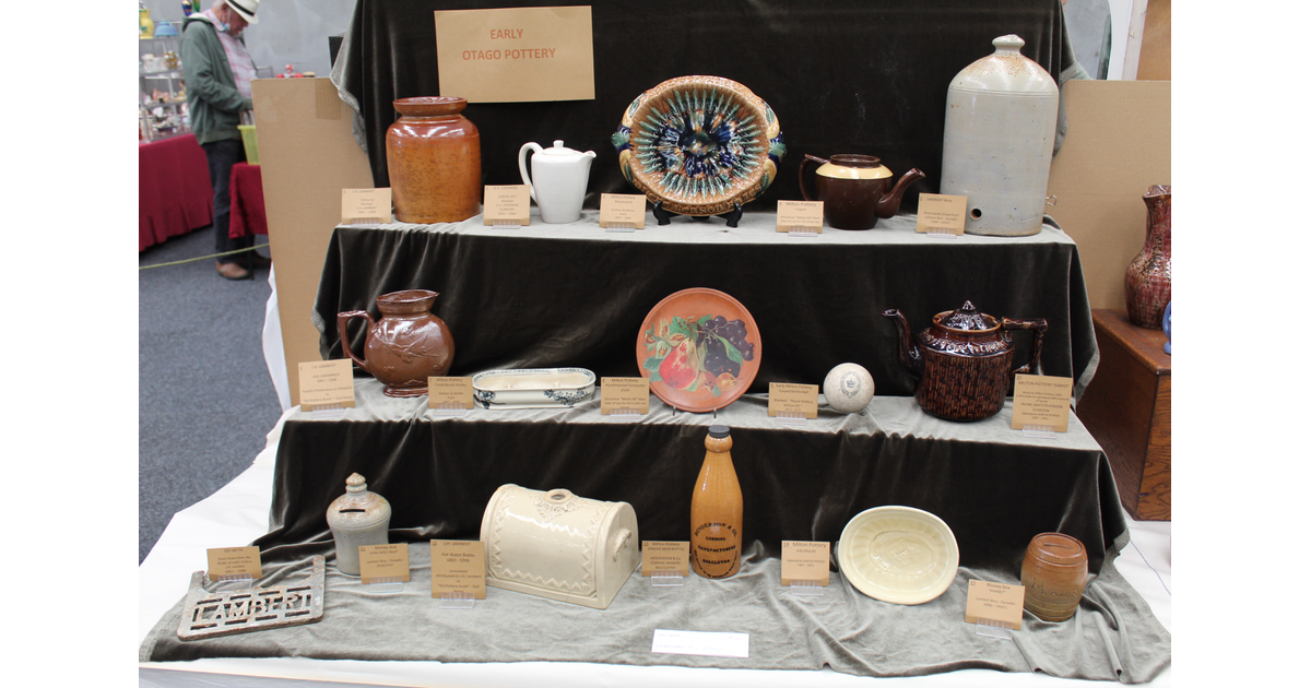 NZ Antique Bottle & Collectables Fair 2022 / Event - Photo | MAD on New ...