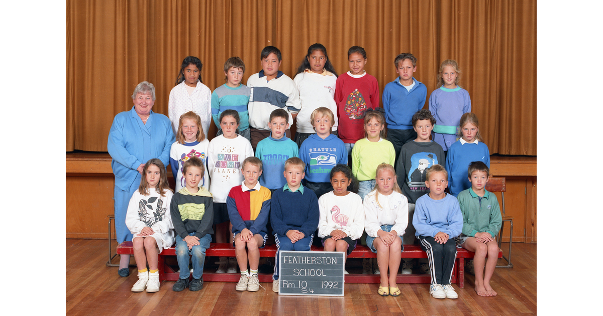 School Photo 1990's / Featherston School Featherston MAD on New